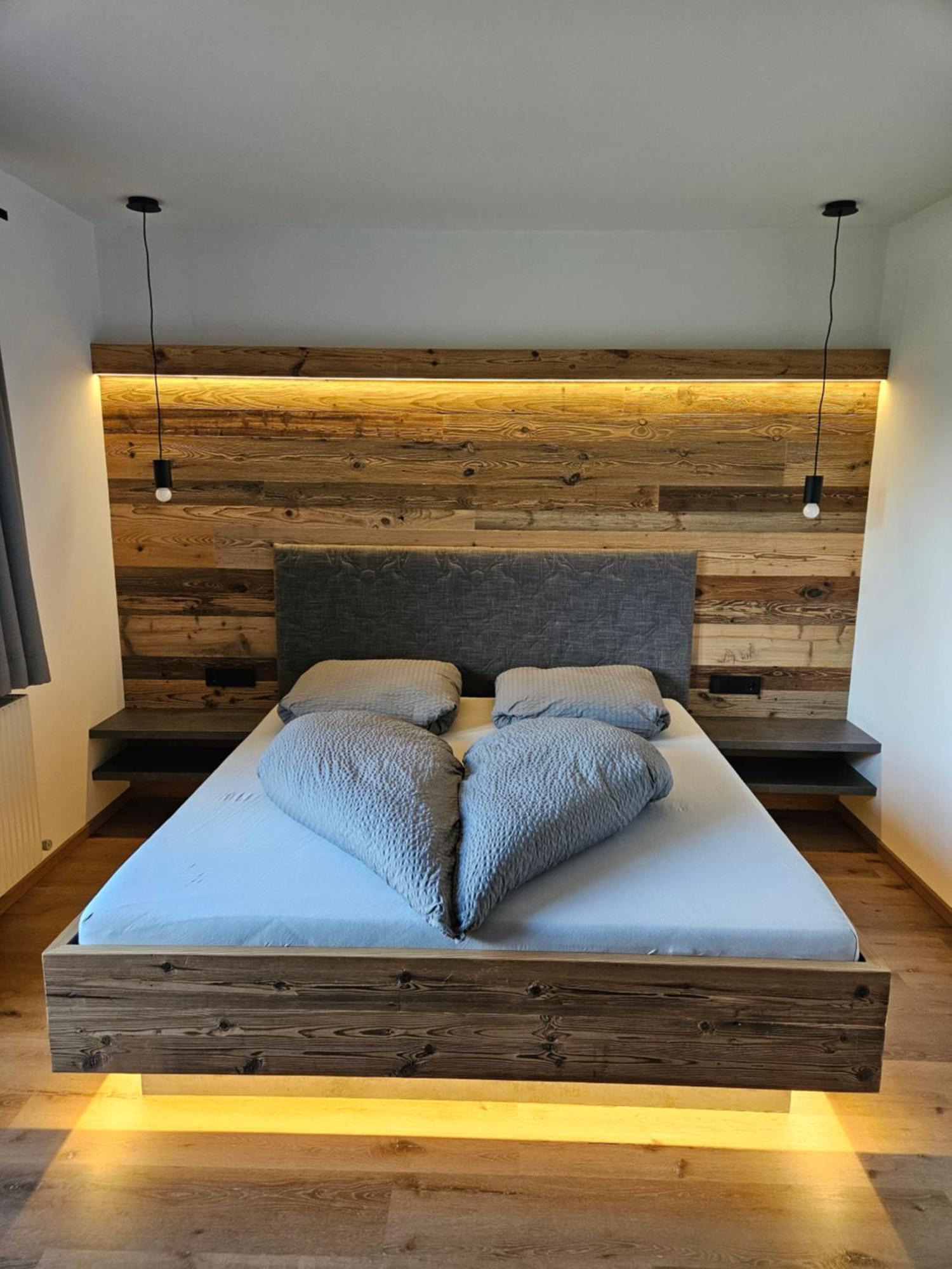 Roasthof Apartments Neustift im Stubaital Ngoại thất bức ảnh