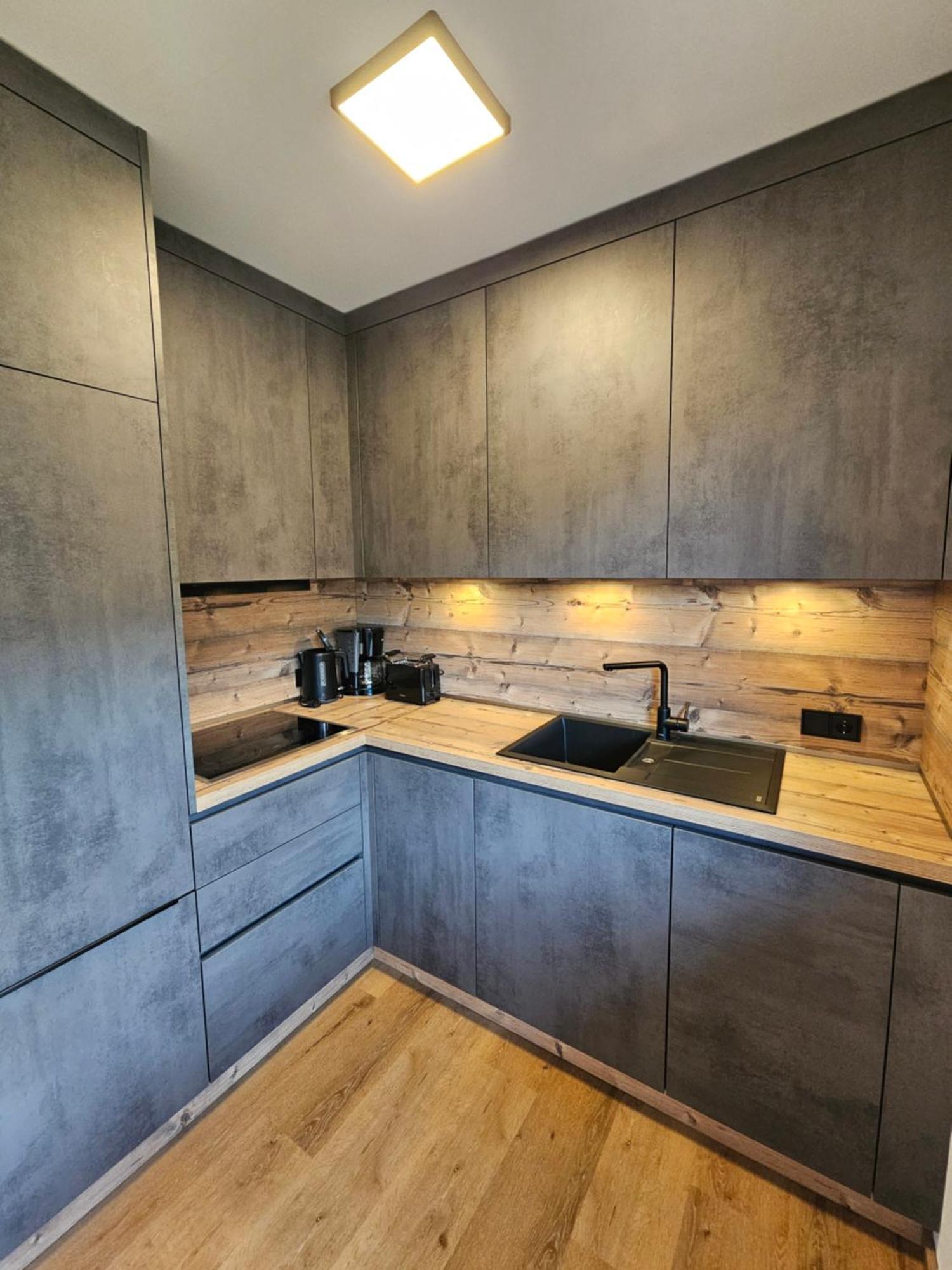 Roasthof Apartments Neustift im Stubaital Ngoại thất bức ảnh